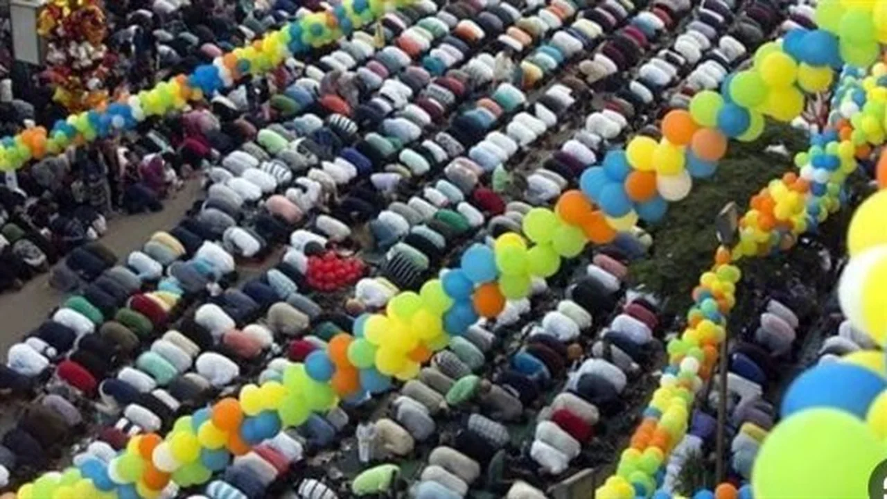 موعد الصلاة.. توقيت عيد الأضحى وجدول الإجازات المدرسية والجامعية المرتقبة لهذا العام